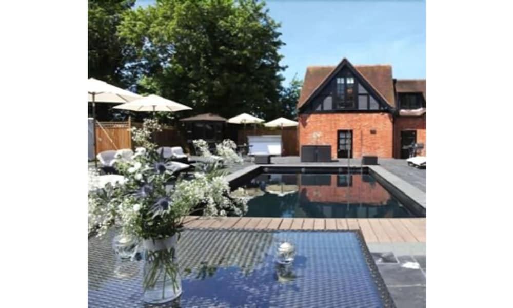 Karma Sanctum On The Green Maidenhead Exterior photo